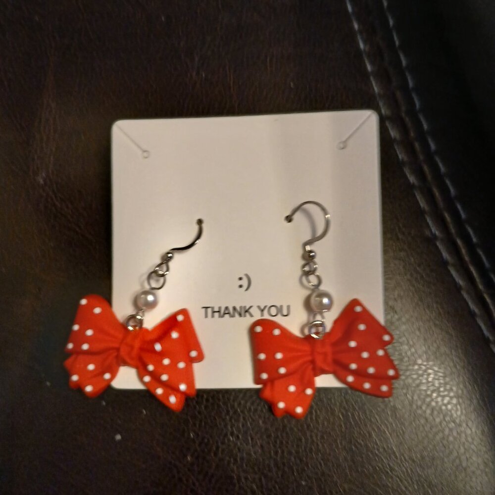 Disney Minnie Mouse Red White Polka Dot Bow Dangle Earrings Faux Pear - Picture 6 of 6